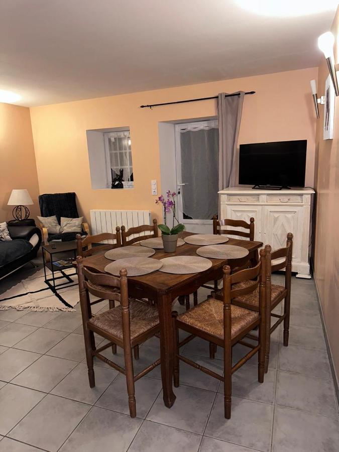 Gite La Grande Racinaie Cre-sur-Loir エクステリア 写真