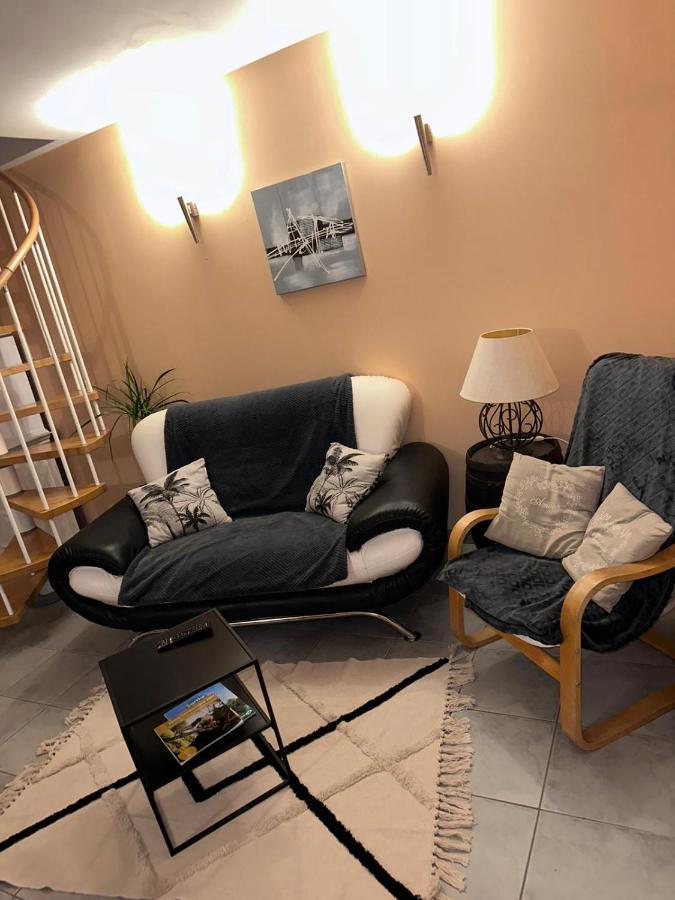 Gite La Grande Racinaie Cre-sur-Loir エクステリア 写真