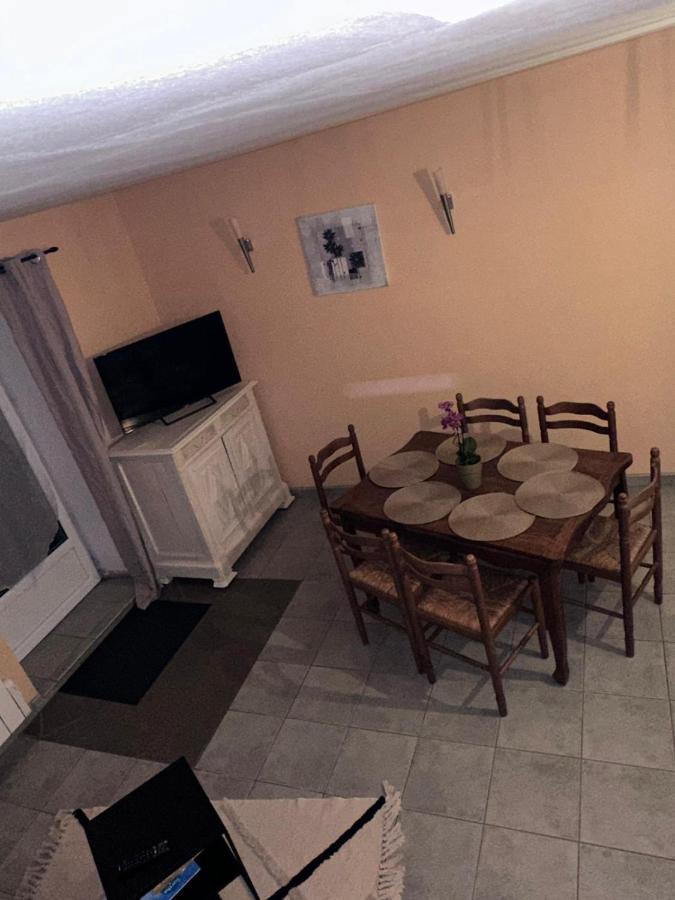 Gite La Grande Racinaie Cre-sur-Loir エクステリア 写真