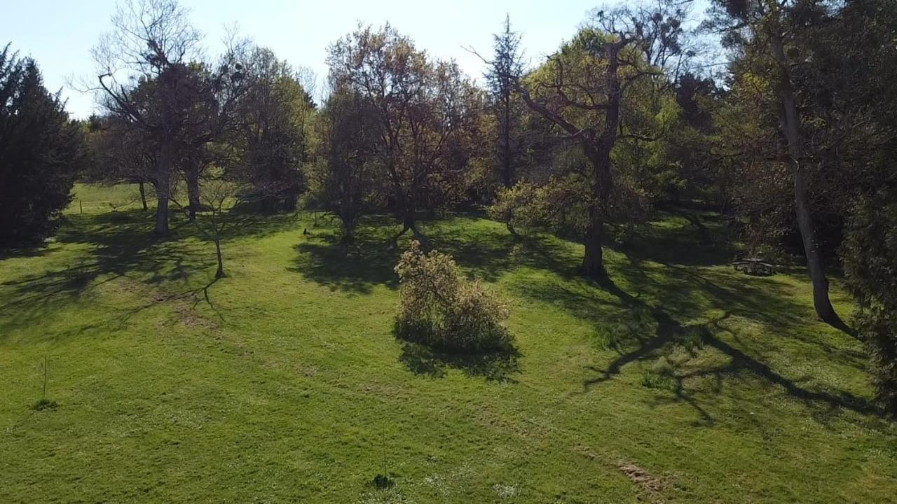 Gite La Grande Racinaie Cre-sur-Loir エクステリア 写真