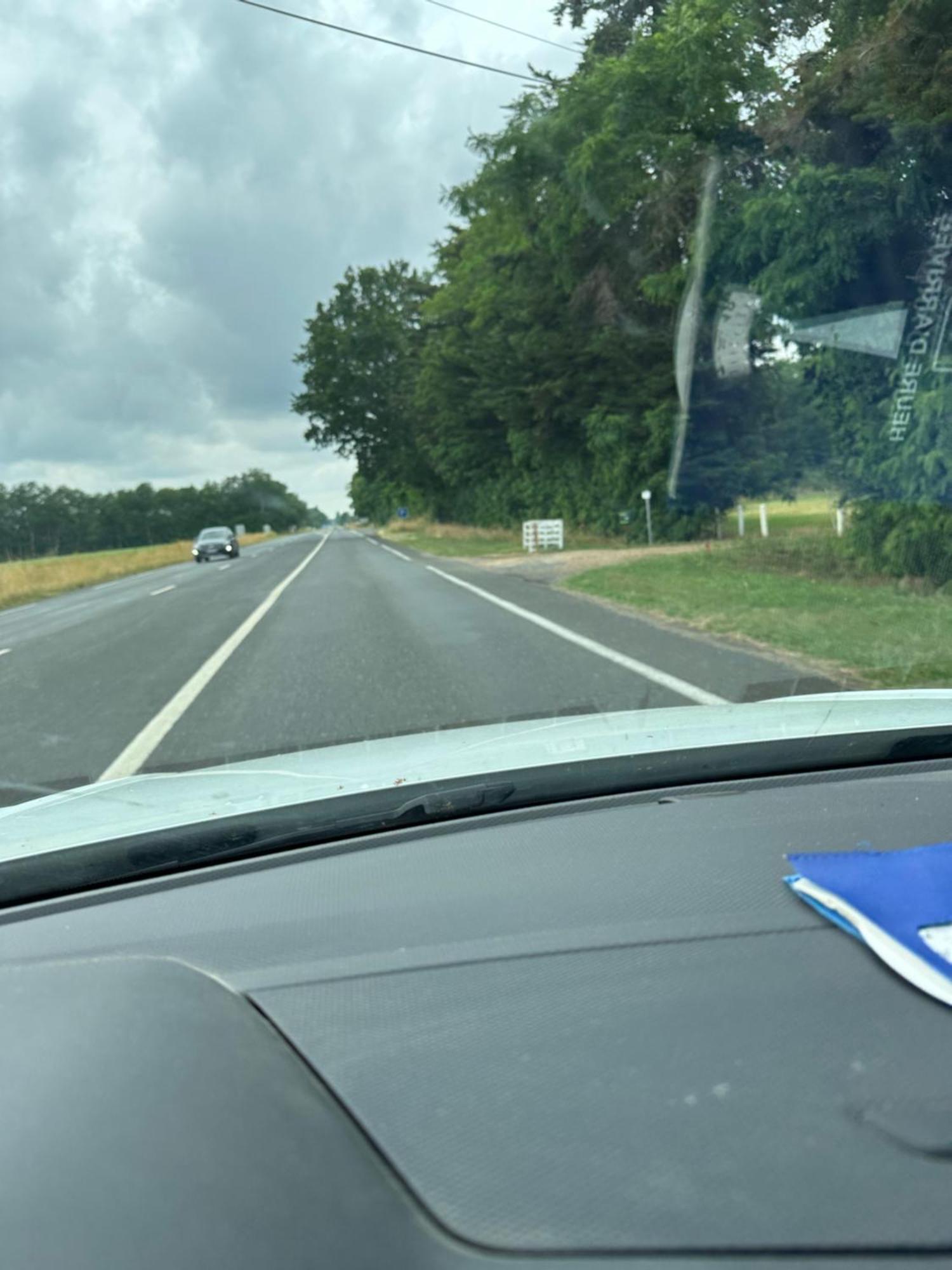 Gite La Grande Racinaie Cre-sur-Loir エクステリア 写真
